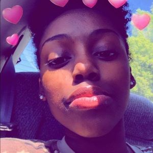 Meet your Posher, Keshawna